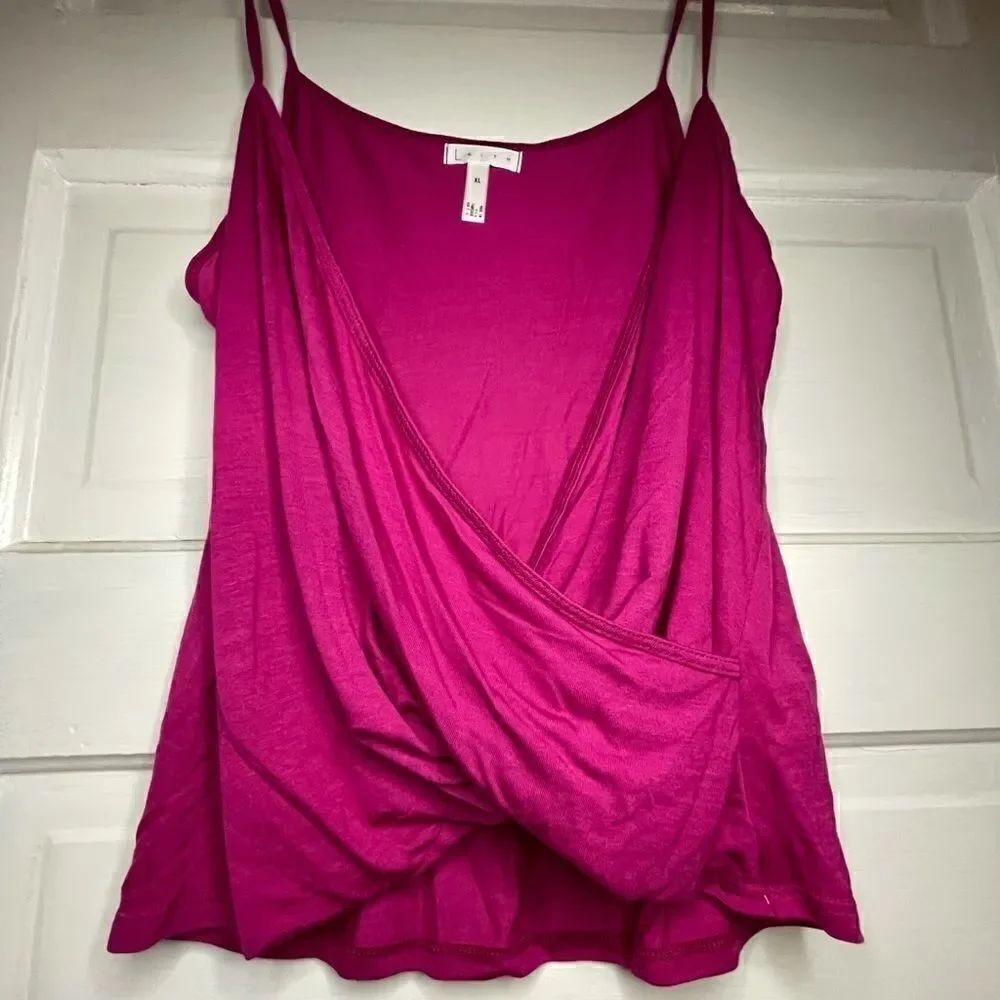 Leith Crossover Spaghetti Strap Tank in Fuchsia
